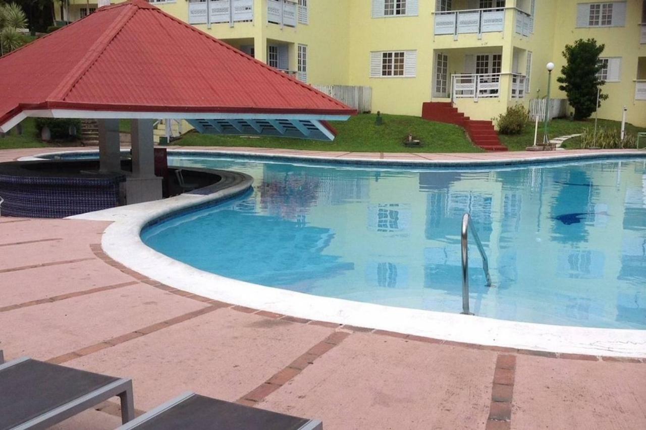 River Side Apt 9 @ Mystic Ridge. Apartamento Ocho Rios Exterior foto