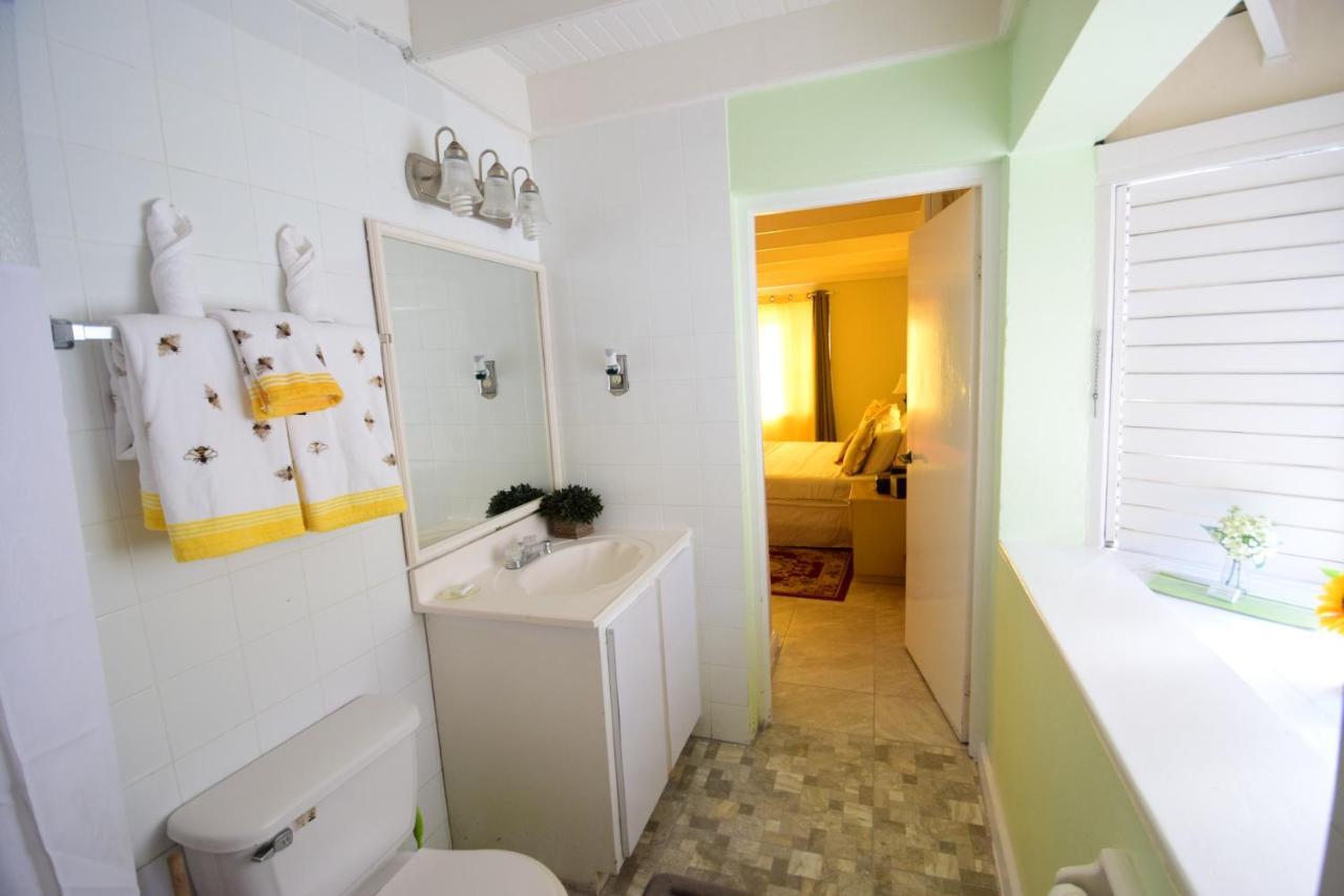 River Side Apt 9 @ Mystic Ridge. Ocho Rios Exterior foto